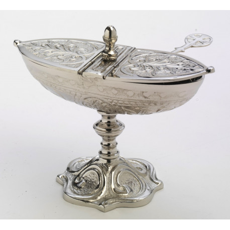 Boat + brass spoon, nickel-plated height 13 cm (5.1 inches)